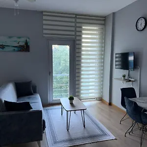 Nur Sena's House شقة فندقية